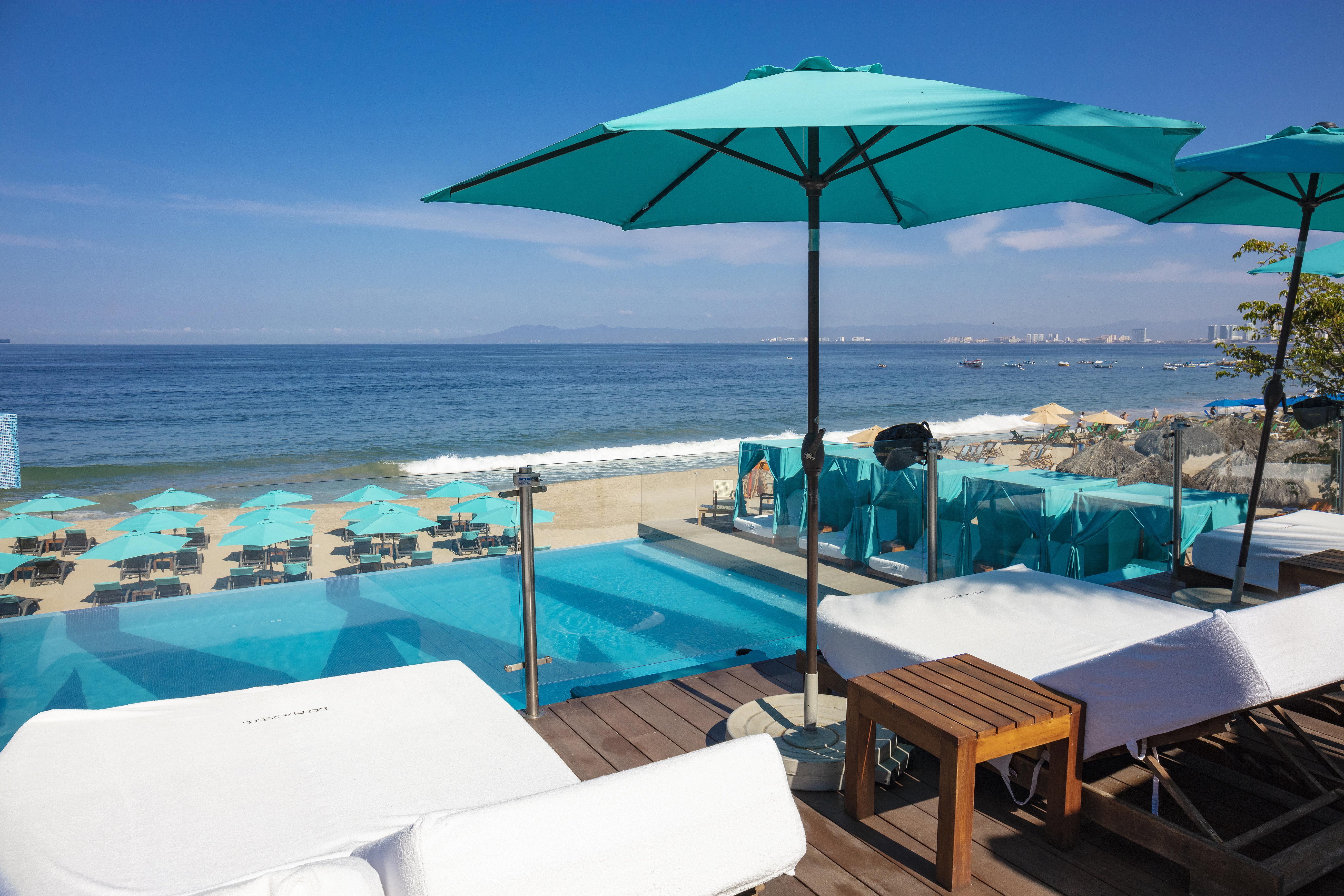 Almar Resort Luxury Lgbt Beach Front Experience (Adults Only) Puerto Vallarta Exterior photo